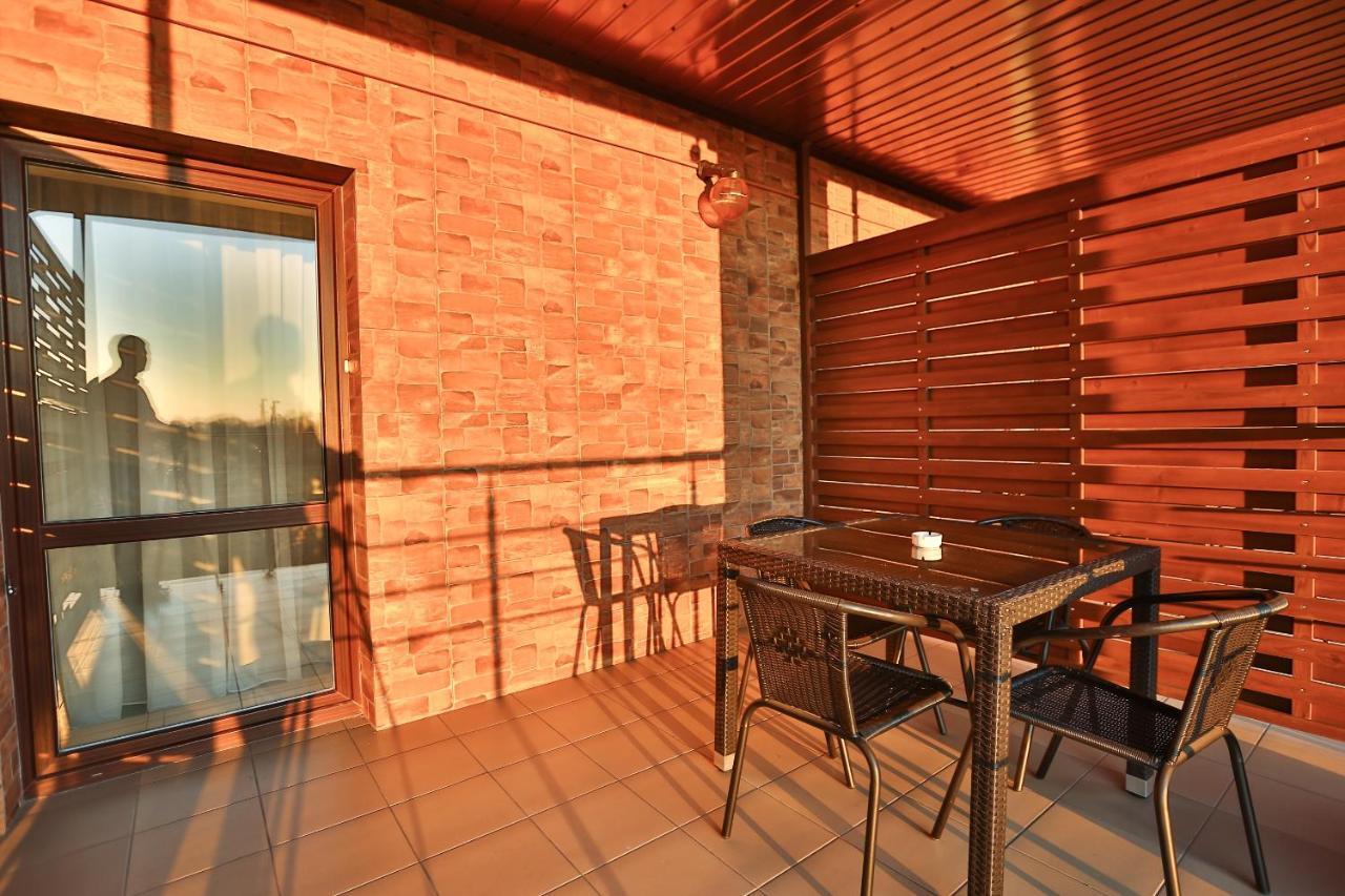 Hotel Роляда Tysmenytsia Zewnętrze zdjęcie